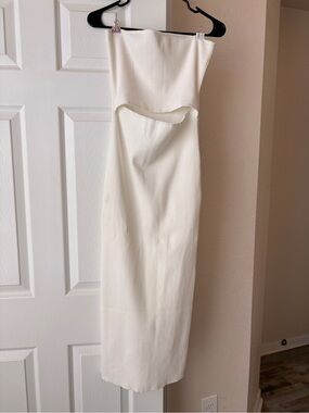 Ribbed White Strapless Midi Dress with Front Cutout